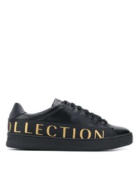 Sneakers basse in pelle stampate nere di Versace Collection