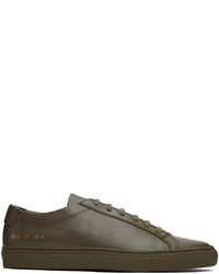 Sneakers basse in pelle verde scuro di Common Projects
