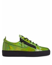 Sneakers basse in pelle verdi di Giuseppe Zanotti