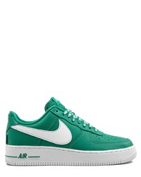 Sneakers basse in pelle verdi di Nike