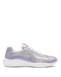 Sneakers basse in pelle viola chiaro di Prada
