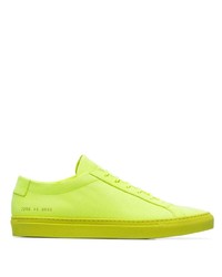 Sneakers basse lime di Common Projects
