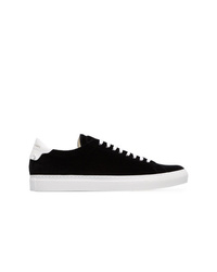 Sneakers basse nere e bianche di Givenchy