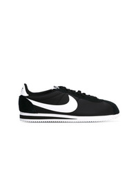 Sneakers basse nere e bianche di Nike