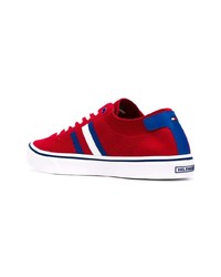 Sneakers basse rosse di Tommy Hilfiger