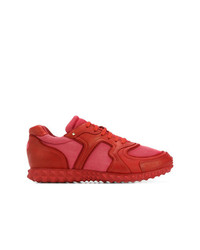 Sneakers basse rosse di Valentino