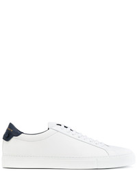 Sneakers bianche di Givenchy