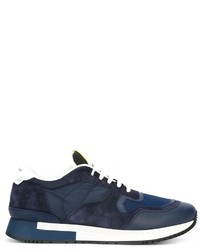 Sneakers blu scuro di Givenchy