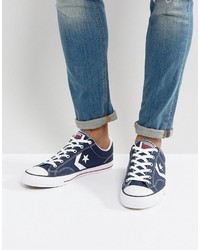 Sneakers con stelle blu scuro di Converse