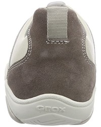 Sneakers grigie di Geox