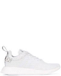 Sneakers in pelle bianche di adidas