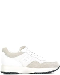 Sneakers in pelle bianche di Hogan