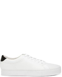 Sneakers in pelle bianche di Saturdays Surf NYC