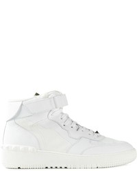 Sneakers in pelle bianche di Valentino