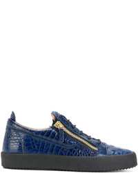 Sneakers in pelle blu scuro di Giuseppe Zanotti Design