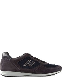 Sneakers in pelle blu scuro di Hogan