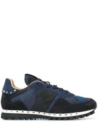 Sneakers in pelle blu scuro di Valentino Garavani