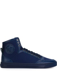 Sneakers in pelle blu scuro di Versace