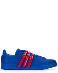 Sneakers in pelle blu di Adidas By Raf Simons