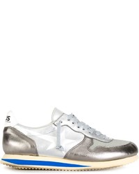 Sneakers in pelle con stelle argento di Golden Goose Deluxe Brand