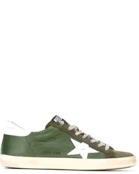 Sneakers in pelle con stelle verde oliva
