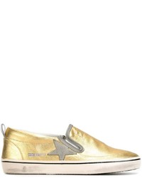 Sneakers in pelle dorate di Golden Goose Deluxe Brand