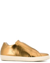 Sneakers in pelle dorate di Leather Crown