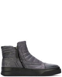 Sneakers in pelle grigio scuro di Bruno Bordese