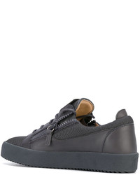 Sneakers in pelle grigio scuro di Giuseppe Zanotti Design