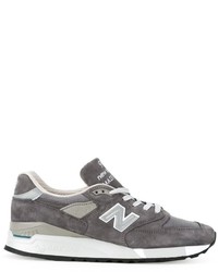 Sneakers in pelle grigio scuro di New Balance