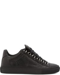 Sneakers in pelle nere di Balenciaga