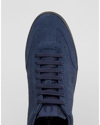 Sneakers in pelle scamosciata blu scuro di Fred Perry