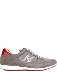 Sneakers in pelle scamosciata grigie di Hogan