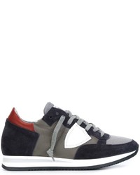 Sneakers in pelle scamosciata grigio scuro di Philippe Model