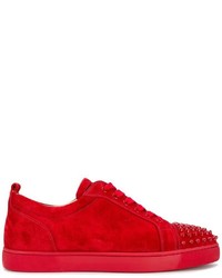 Sneakers in pelle scamosciata rosse di Christian Louboutin