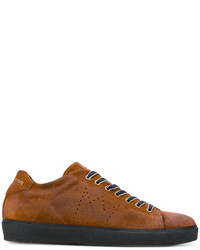 Sneakers in pelle terracotta di Leather Crown