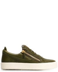 Sneakers in pelle verde oliva di Giuseppe Zanotti Design
