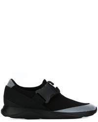 Sneakers nere di Christopher Kane
