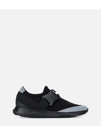 Sneakers nere di Christopher Kane