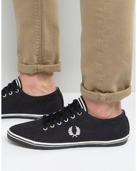 Sneakers nere di Fred Perry