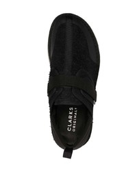 Sneakers senza lacci di tela nere di Clarks Originals