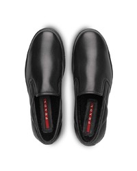 Sneakers senza lacci in pelle nere di Prada