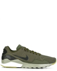 Sneakers verde oliva di Nike