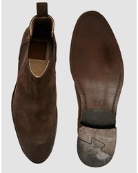 Stivali chelsea in pelle scamosciata marrone scuro di Asos
