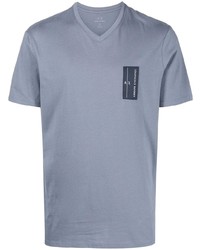 T-shirt con scollo a v azzurra di Armani Exchange