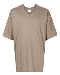 T-shirt con scollo a v marrone chiaro di WTAPS