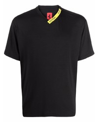 T-shirt con scollo a v nera di Ferrari