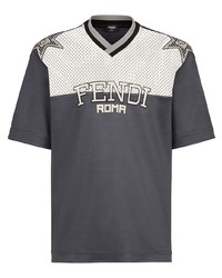 T-shirt con scollo a v stampata grigio scuro di Fendi