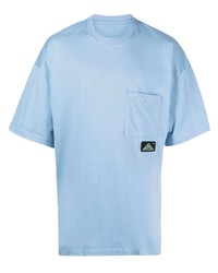 T-shirt girocollo azzurra di Oamc