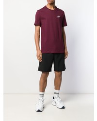 T-shirt girocollo bordeaux di Nike